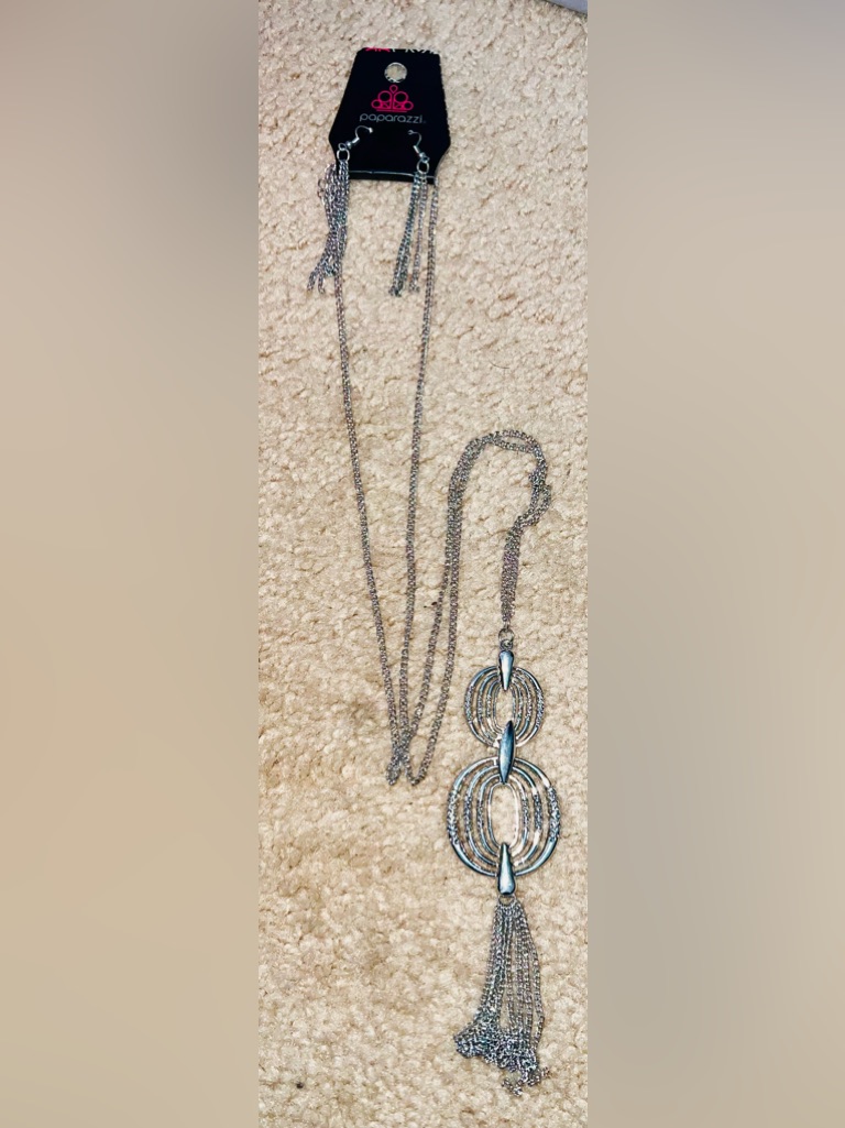 Paparazzi Silver Layered Ring Tassel Necklace
